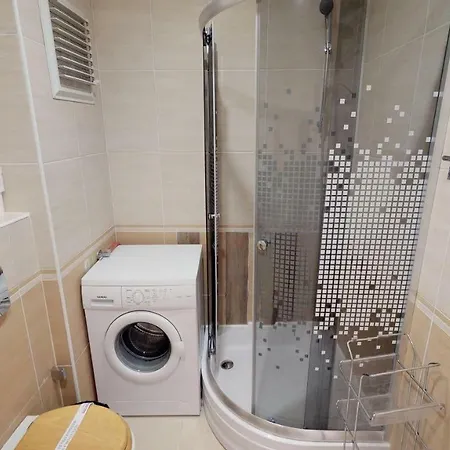 Gold 1 Bedroom